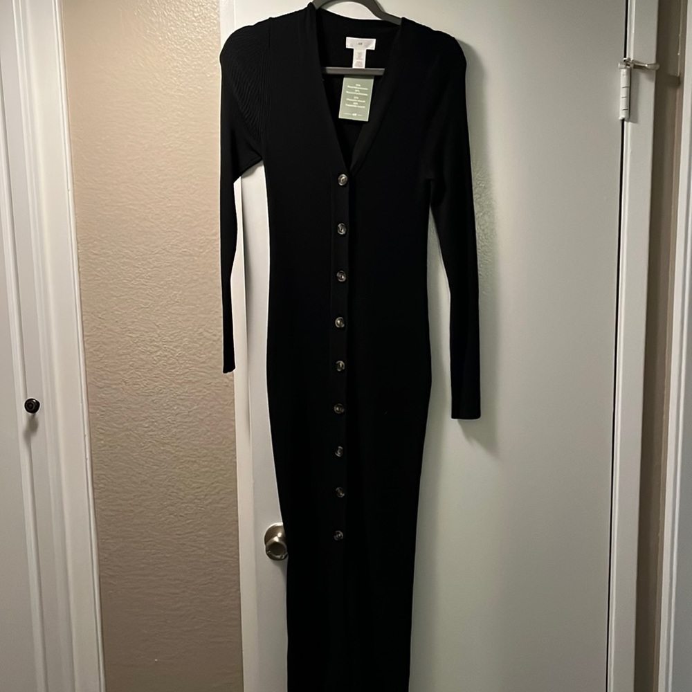 HM Ribbed long sleeve button up dress